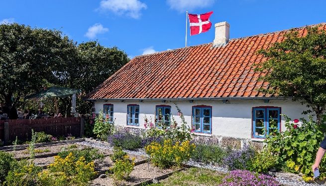 I hele juli måned er der arbejdende aktiviteter i Museumshaven, men først er der 50 års jubilæum allerede den 29. maj hos Hirtshals Museum. Foto: Arkiv.