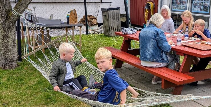 Der er mange forskellige aktiviteter for både børn og voksne.