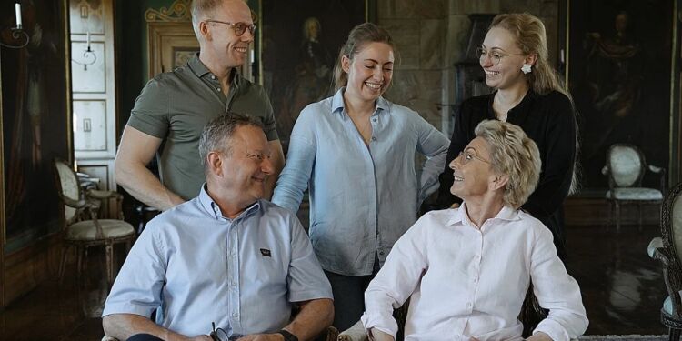 Familien Rottbøll er dybt engagerede i vedligeholdelsen af det historiske kloster ved Børglum.
Foto: Mads Venzel Frost.