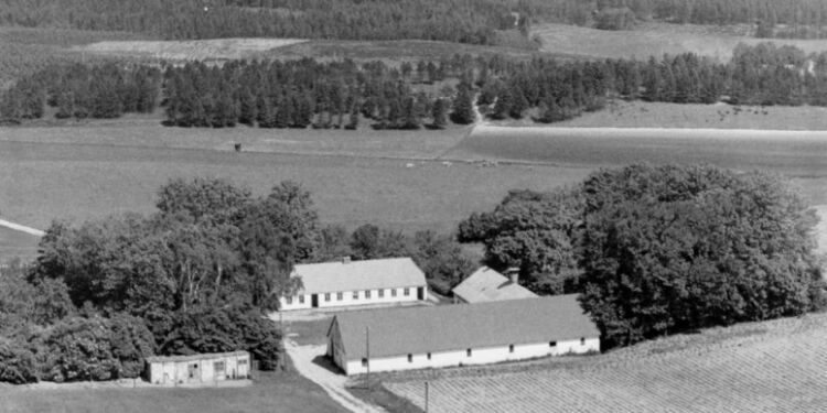Peter Hedegaards barndomshjem, Eliseholm, 1957, kilde: Det Kongelige Bibliotek.