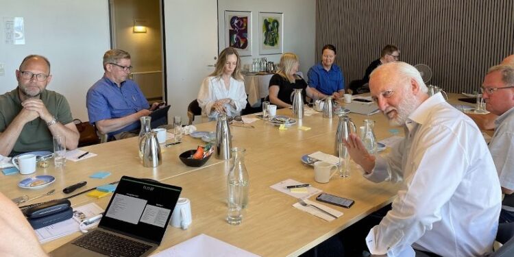 Bestyrelsen samlet til strategiseminar. Foto: Erhverv Hjørring.