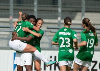 Jublen var enorm, da Florentina Olar bragte Fortuna på 1-0. Foto: Bente Skjoldager Poder.