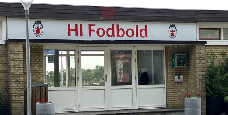 Stillingen som cafe-bestyrer hos HI Fodbold er ledig. Foto: Palle W. Nielsen