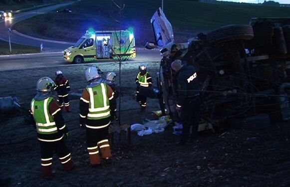 Tidligere ulykke ved rundkørslen for enden af Hirtshalsmotorvejen. Foto: Arkiv.