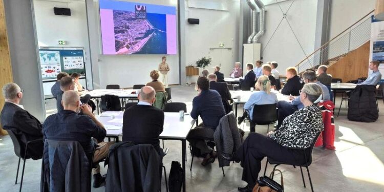 Danish Ocean Cluster skydes officielt i gang ved event hos Nordsøen Forskerpark. Foto: Hirtshals Havn.