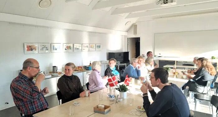 Møde i det siddende menighedsråd i Hirtshals Sogn. Foto: Arkiv.