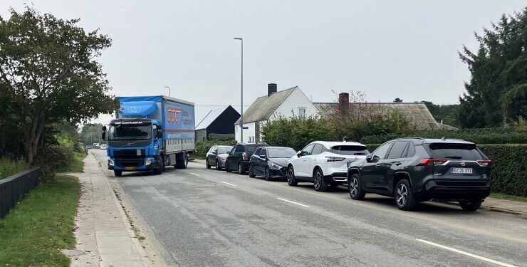 Mange erhvervsdrivende på Tannisbugtvej i Tversted betyder også en del lastbiler med varer. Arkivfoto: Palle W. Nielsen