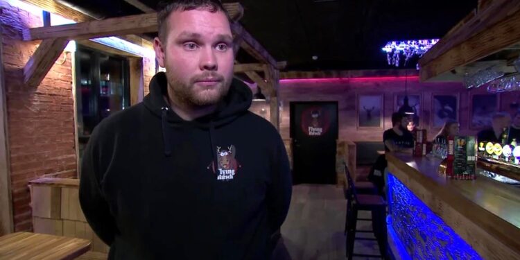 Kasper Rasmussen  fra Flying Hirsch i Hjørring. Foto: TV2 Nord.