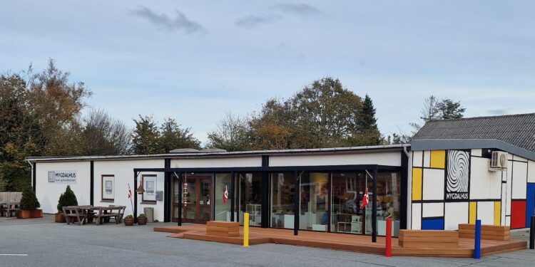 Foto: Galleri Mygdalhus.