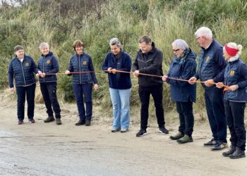 Sammen er de stærke også i Tversted. Snoren blev søndag ved fælles hjælp klippet til Naturring Tversted.