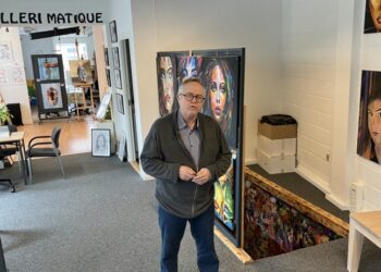 Brian Lykke inviterer til en ny, spændende kunstudstilling i Galleri Matique. Billedet er fra en tidligere udstilling. Arkivfoto: Palle W. Nielsen