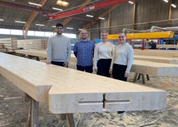 Fra venstre er det David Habib, Brian Eggers Larsen, Maria Mariendahl og Merle Korp. Foto: Lilleheden.