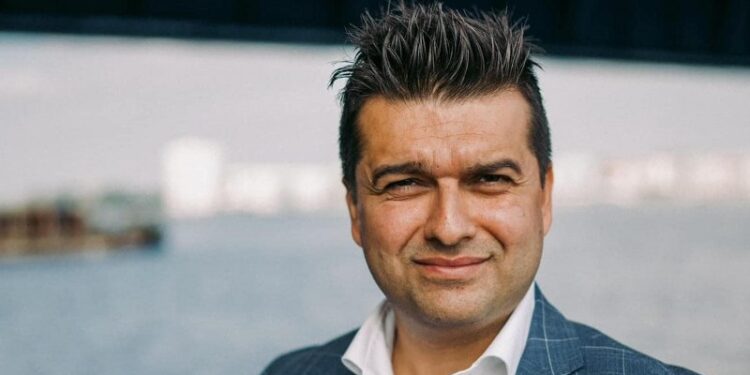 Moderaternes folketingspolitiker Mohammad Rona. Foto: PR.