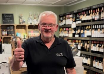 Med snart det første år i Skolegade og syv år i alt med Arnes Vinimport i Hjørring er der god anledning til fest. Privatfoto