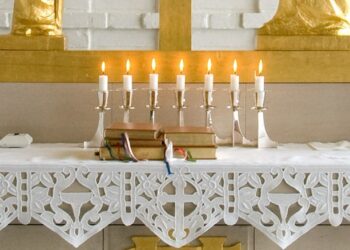 Alterbøger i Hirtshals Kirke.