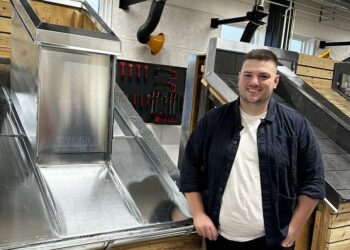 Guldlærlingen Jonathan hos Horne Blik.