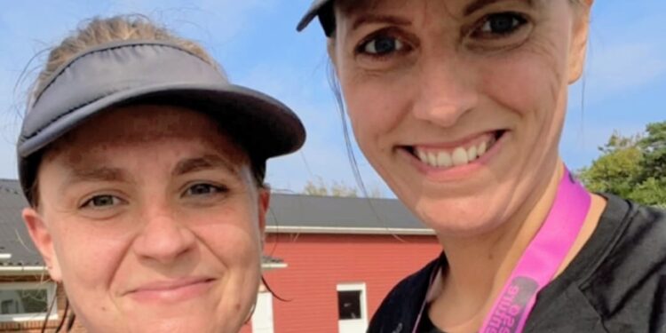 Lisa Hagelquist og Trine Drejer inviterer til jubilæumsløb i anledning af løbefællesskabets 50. løb. Privatfoto.