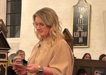 Mai-Britt Beith leverede en lille tale i Sct. Catharinæ Kirke.