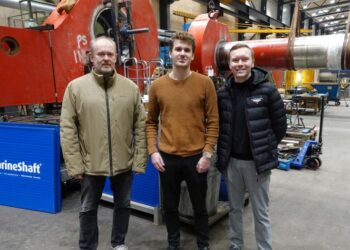 Michael Andersen, Frederik Mølbak Andersen og Nikolai Lund Christensen er i december blevet budt velkommen hos virksomheden i Hirtshals. Foto: MarineShaft.