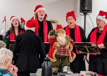 Soldalgruppen sørgede for julehygge på Soldalhus med Vendelbo Syngepigerne.