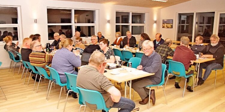 Den nye bestyrelse for Beboerforeningen vil arbejde for at genoprette den gode ro og orden i byen. Foto: Helge Jensen.