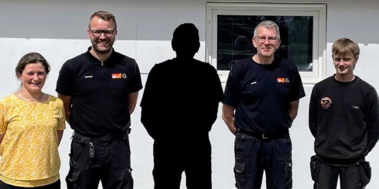 Soldal Auto søger en mekaniker. Privatfoto.