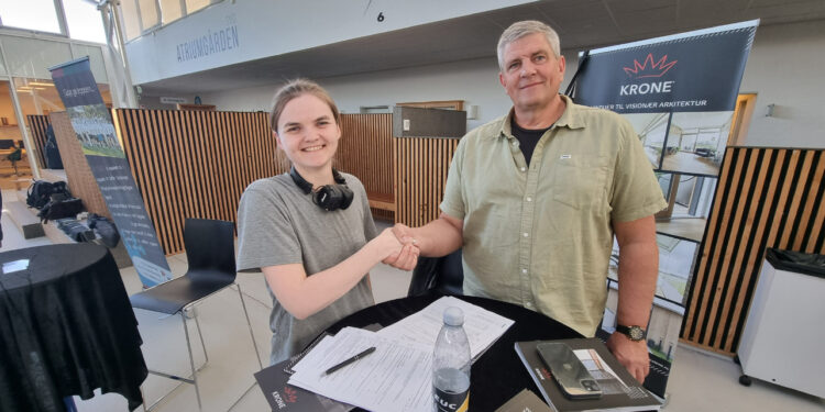 Virksomheder og kommende lærlinge sætter hinanden i stævne på Store Lærlingedag hos EUC Nord.