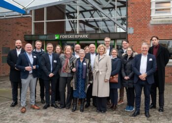 Grønne samarbejdsmuligheder blev udforsket i en norsk-dansk kontekst under ambassadørens besøg. Foto: Hirtshals Havn.