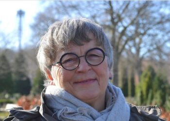 Ruth Østergaard Poulsen er den tænksomme pige i Thy, der blev den afholdte sjælesørger i Aalborg. Pressefoto