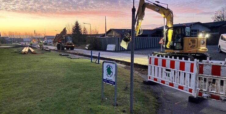 Vennelyst er i gang fra tidlig morgen på vejen, der fører til Skovbo-Ren, G.V. Spindlers Vej i Hjørring. Foto: Palle W. Nielsen