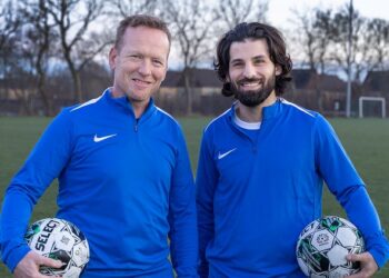 Cheftræner Casper Krogh Madsen, til venstre, og hans assistent Ali Darvishani, er klar til sæsonen. Foto: Bente Poder.