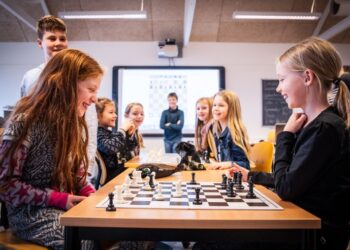Børnene er vilde med skoleskak. Foto: Dansk Skoleskak