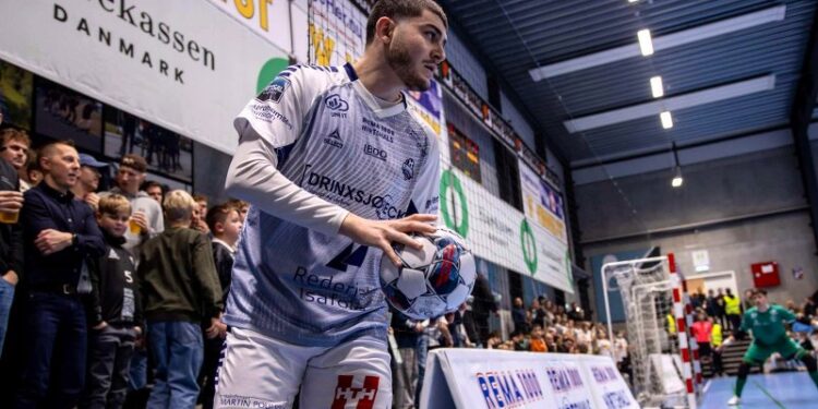 Ibrahim Loubani mod Aalborg tidligere i sæsonen. Foto: Jacob Strandeng.