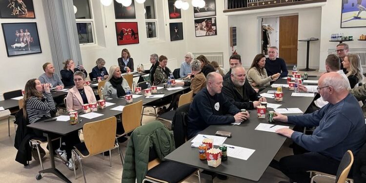 Ro og fordragelighed ved generalforsamlingen hos Hirtshals Handel & Erhverv. Foto: Niels Chr. Jakobsen.