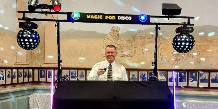 Tom Michael Jensen er den garvede DJ bag Magic Pop Disco. Foto: Privat.