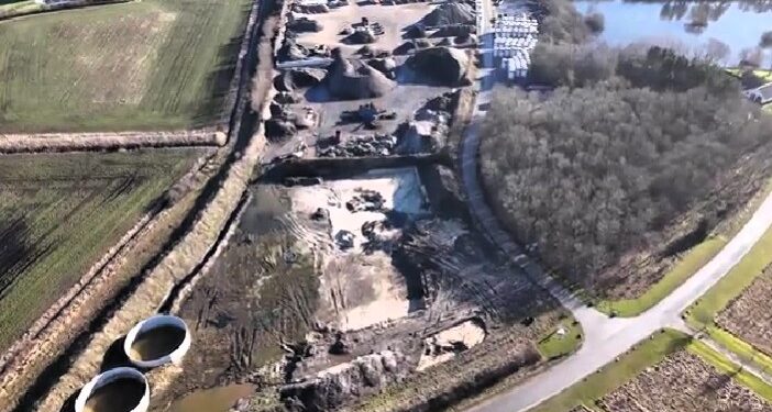 Arealet hos Vrå Mørtelværk. Foto: TV2 Nord.