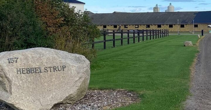 Hebbelstrupgård Ismejeri åbner første gang lørdag og søndag gårdbutik og café i naturskønne omgivelser ved Mygdal. Privatfoto