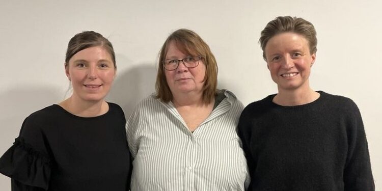 Helene Moltsen, formand for fodbold, Else Strauss Harpsø, formand TUI og Heidi Jensen, Årets TUI’er. Foto: TUI.