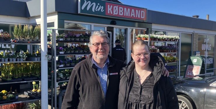 Vibeke tog over efter Karlo, som nu får mere tid til købmandsforretningen i Bindslev. Foto: Palle W. Nielsen