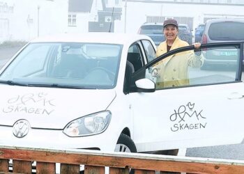 Hanne Munk Kure har afleveret raku hos Joan Grønfeldt Kristensen i Hirtshals. Foto: Privat.