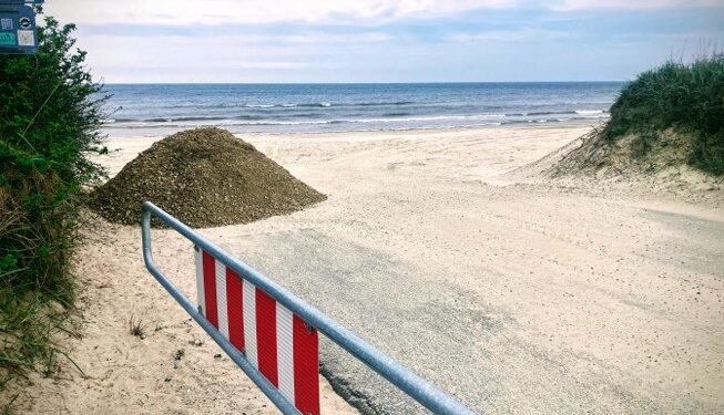 Nedkørslen til Tversted Strand er farbar. Foto: Palle W. Nielsen