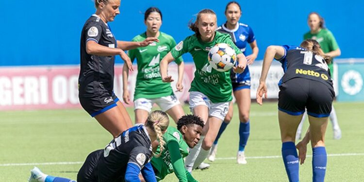 Et indædte HB Køge-hold kæmpede samtlige 90 minutter og formåede, at forsvare 1-0-føringen kampen igennem.