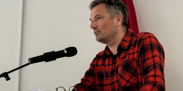 Thomas Klimek, socialdemokratisk 2. viceborgmester, på talerstolen 1. maj hos 3F Skagerak. Foto: Privat.