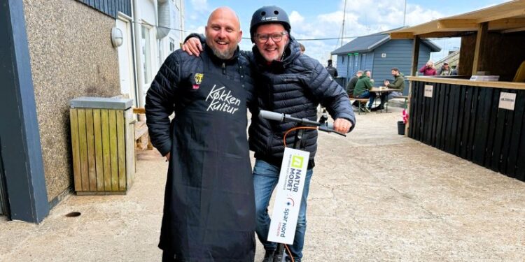 Kok Uffe Kjelgaard Truelsen og naturmødechef Leif Lund Jakobsen ved Naturmødet 2025. Foto (arkiv): Niels Skipper.