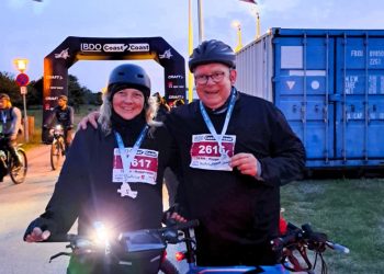 Mette og Søren Smalbro på cyklerne efter veloverstået BDO Coast2Coast. Foto: Privat.