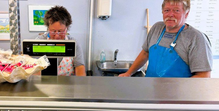 Jane Axelsen og Erik Gaardboe i Fisken. Foto: Niels Skipper.