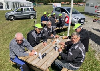 De Grå Mænd fra Bjergby er en gruppe pensionerede håndværkere og handy-men. Foto: Palle W. Nielsen