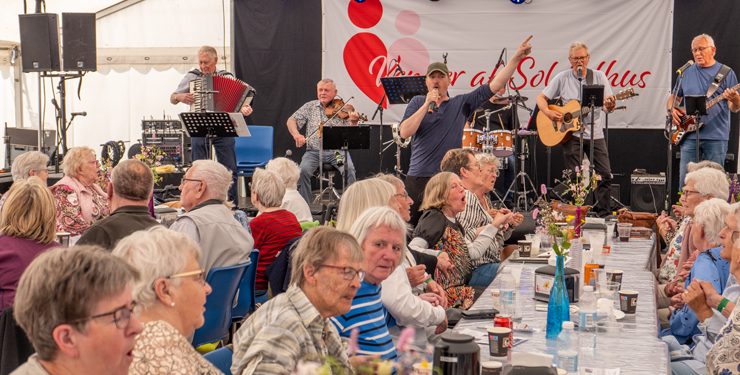 "Irsk Kaffe" tog publikum med storm.