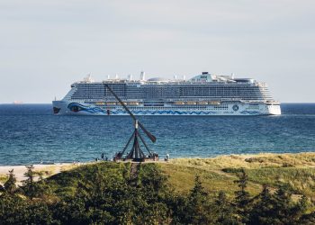 AIDAnova ud for Skagen. Foto: Privat.