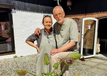 Helle Marietta. og Jørgen Camillo Smidstrup på Lykkegaard i Tversted. Foto: Elling.